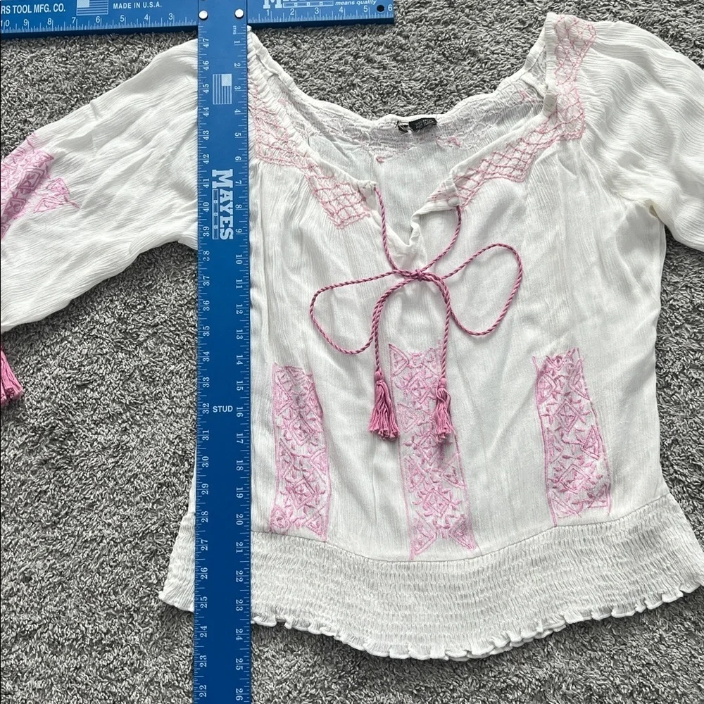 Women’s White and Pink Embroidered Boho Peasant Blouse w/ Pink Cord Ties Size M